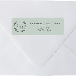 Saliegroene monogram krans retouradres etiket