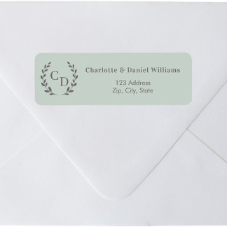 Saliegroene monogram krans retouradres etiket
