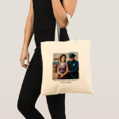 Sally verkoopt schelpen langs de kust tote bag (Voorkant (product))