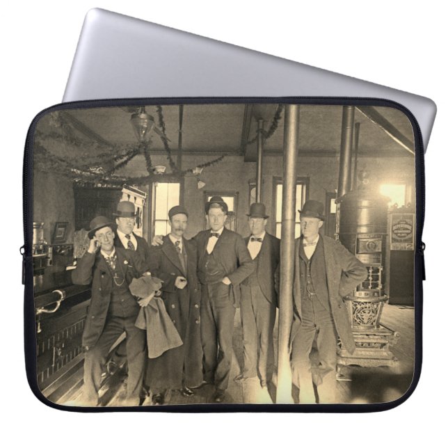 Saloon Bar Interior Mannen Man Cave 1890's Fotopub Laptop Sleeve (Voorkant)