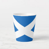 Saltire ~ Flag bij Schotland Latte Mok (Voorkant)