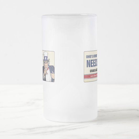 Sam Beer Mok (Center)