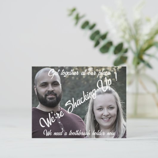 Samen in gaan grappige viering samenkomen briefkaart (Staand voorkant)