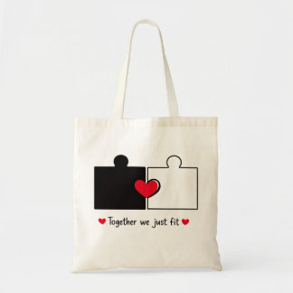 Samen passen we precies in de puzzel hart koppel o tote bag