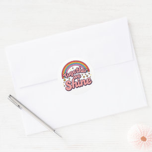 Samen Schijnen We – Regenboog Retro Pride Citaat Ronde Sticker