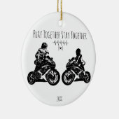 Samen spelen...gepersonaliseerde motor keramisch ornament (Rechts)