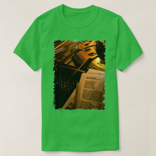 Samenstelling op de piano t-shirt (Design voorkant)
