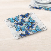 Samenstelling van witte en blauwe vlinders kartonnen onderzetters (Gebogen)