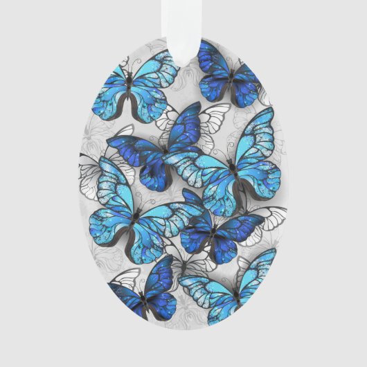 Samenstelling van witte en blauwe vlinders ornament (voorkant)