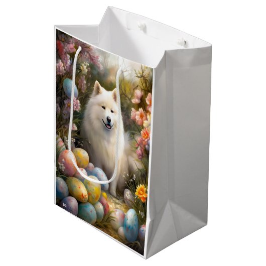Samoyed Hond met Paaseieren Vakantie Medium Cadeauzakje (Voorkant Gekanteld)
