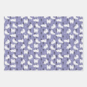 Samoyed husky hond met sneeuw op pijnbomen inpakpapier vel (Voorkant)