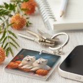 Samoyed Puppy Herfst Plezier Pompoen Sleutelhanger (Voorkant Rechts)