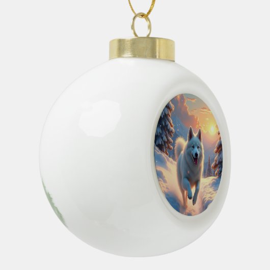 Samoyed Snowy Mountain Adventure Christmas Keramische Bal Ornament (Links)