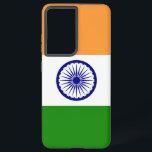 Samsung Galaxy S21 Ultra Hoesje met Indiase vlag<br><div class="desc">Voeg een vleugje Indian Pride toe aan je Samsung Galaxy S21 Ultra met onze exclusieve cover met de Indiase vlag! Deze cover, die met zorgvuldige aandacht voor detail is gemaakt, viert het Indiase erfgoed en de culturele rijkdom. Het ontwerp toont trots het iconische driekleurenpatroon van saffraan, wit en groen, met...</div>
