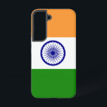 Samsung Galaxy S22 Hoesje<br><div class="desc">Voeg een vleugje Indian Pride toe aan je Samsung Galaxy S22 met onze exclusieve cover met de Indiase vlag! Deze cover, die met zorgvuldige aandacht voor detail is gemaakt, viert het Indiase erfgoed en de culturele rijkdom. Het ontwerp toont trots het iconische driekleurenpatroon van saffraan, wit en groen, met de...</div>