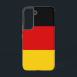 Samsung Galaxy S22 Hoesje Vlag van Duitsland<br><div class="desc">Maak van uw Samsung Galaxy S22 een toonbeeld van Duitse trots met onze exclusieve cover met de vlag van Duitsland! Deze cover, die met veel aandacht voor detail is gemaakt, laat met trots het iconische ontwerp van de Duitse vlag zien. De vlag toont drie horizontale strepen van zwart, rood en...</div>
