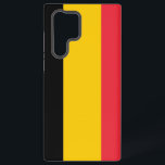 Samsung Galaxy S22 Ultra Hoesje met Belgische vlag<br><div class="desc">Transformeer uw Samsung Galaxy S22 Ultra met onze exclusieve telefoonhoes met de vlag van België! Deze telefoonhoes is vervaardigd met zorgvuldige aandacht voor detail en toont met trots het iconische ontwerp van de Belgische vlag. De vlag bestaat uit drie verticale strepen in zwart, geel en rood. Of je nu Belgisch...</div>