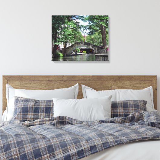 San Antonio Riverwalk Canvas Afdruk (Insitu (Slaapkamer))