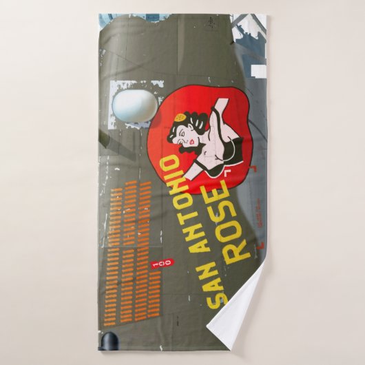 San Antonio Roos B-24 Nose Art ( bruinslag) Badhanddoek (Badhanddoek)