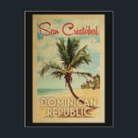 San Cristobal Palm Tree Vintage Travel Briefkaart<br><div class="desc">Een unieke retro middeleeuwse moderne San Cristobal Dominicaanse Republiek kunstdrukkunst in de klassieke stijl van het poster van het reizen. Het bevat een gebogen palmboom op zandige stranden met oceaan onder een blauwe troebele hemel.</div>