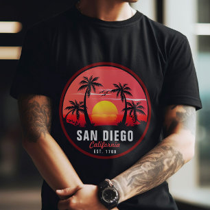 San Diego California Retro Sunset Souvenirs 60s T-shirt
