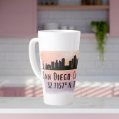 San Diego City Skyline Latitude en Lengtegraad Latte Mok
