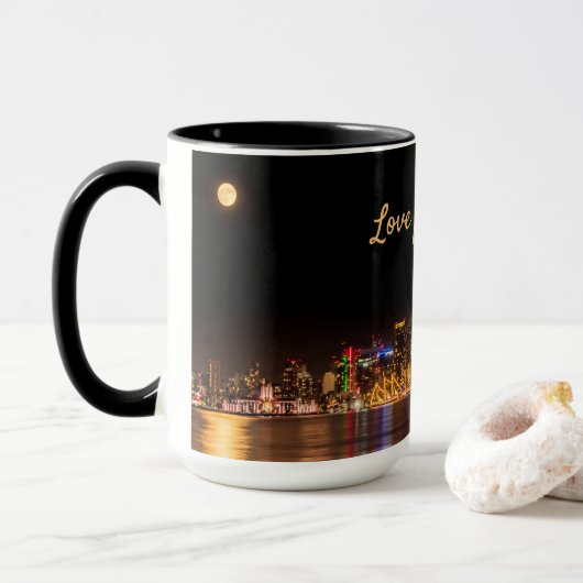 San Diego Skyline City Black & Gold Souvenir Mok (Met donut)