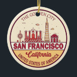 San Francisco California City Skyline-embleem Keramisch Ornament<br><div class="desc">San Francisco minimalistisch,  kleurrijk kunstontwerp met monumenten en bezienswaardigheden van de stad in Californië.</div>