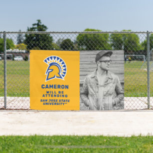 San Jose State Afgestudeerde Zal Aanwzizg Zijn Spandoek