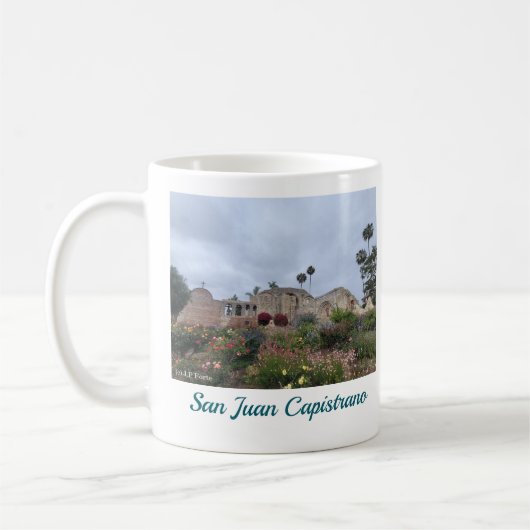 San Juan Capistrano Koffiemok (Links)