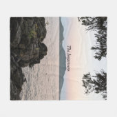 San Juan-eilanden - Moon Rising Over Cypress Islan Fleece Deken (Voorkant (Horizontaal))