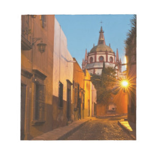 San Miguel de Allende, Mexico. Credit: Nancy Notitieblok