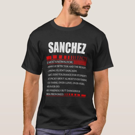 SANCHEZ Naam T Shirt SANCHEZ familienaam crest (Voorkant)