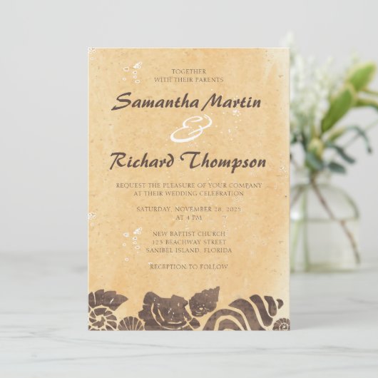 Sand and Seashells/Beach Wedding Invitation Kaart (Staand voorkant)