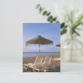 Sand Beach Chairs with Umbrella Briefkaart (Staand voorkant)