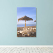 Sand Beach Chairs with Umbrella Canvas Afdruk (Insitu (Houten vloer))