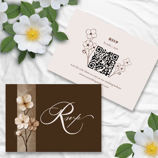 Sand Beige Hand Drawn Floral QR Code RSVP Kaartje
