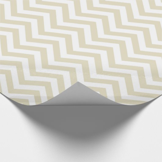 Sand Beige White Large Chevron ZigZag Pattern Cadeaupapier (Hoek)