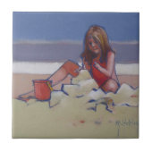 Sand Child Cute klein meisje dat op het strand spe Tegeltje (Voorkant)