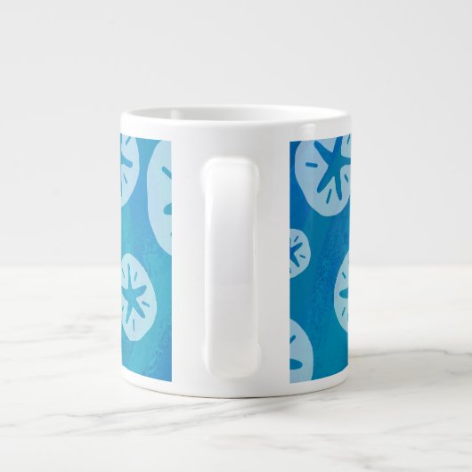 Sand Dollar White en Blue Pattern Grote Koffiekop (Achterkant)