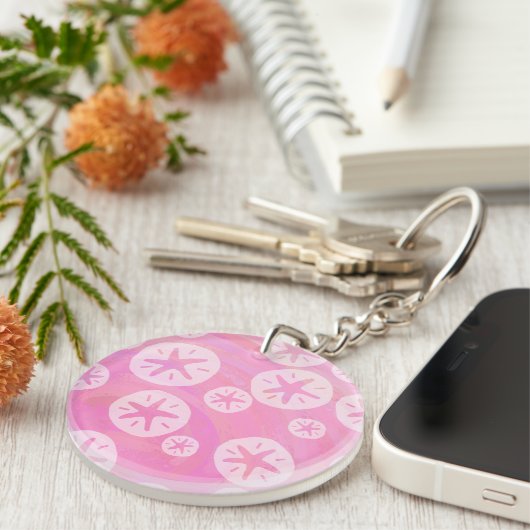 Sand Dollar White en roze Sleutelhanger (Voorkant Rechts)