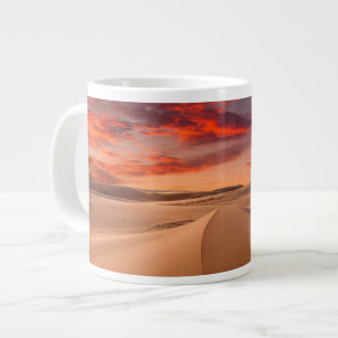 Sand Dunes in de woestijn bij Sunset Grote Koffiekop