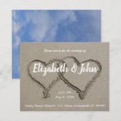 Sand Hearts Beach Huwelijksuitnodigingen Kaart (Voorkant / Achterkant)