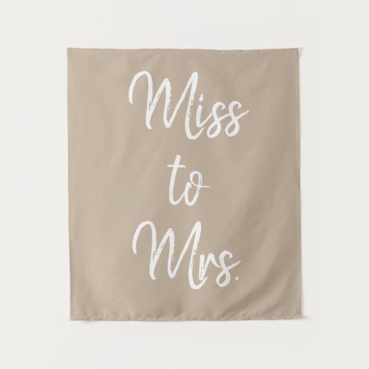 Sand Tan Khaki Miss to Mrs Banner Vrijgezellenfees Wandkleed (Voorkant)