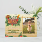 Sand Tropical Luau Birthday nodiging met foto Kaart (Staand voorkant)