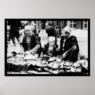 Sandal Selling in Albanië 1923 Poster