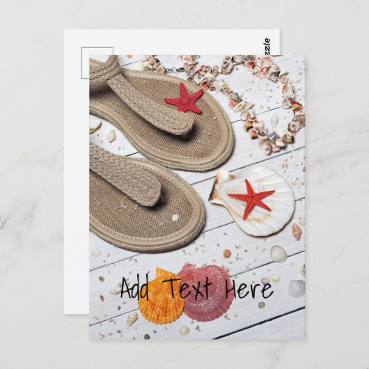 Sandalen, zeeschelpen en Starfish in de strand Briefkaart (Voorkant / Achterkant)