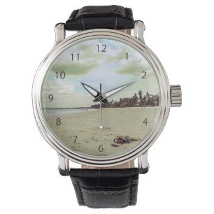 Sandals op Tropisch Strand Horloge