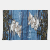 Sanderlings feesten in gespreide synchroniciteit theedoek (Horizontaal)