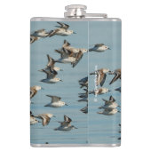 Sanderlings Vliegen in de winter Heupfles (Achterkant)